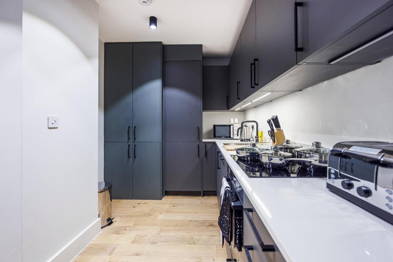 Luxury Spacious 2 Bed Apartment, London - Sk ภายนอก รูปภาพ