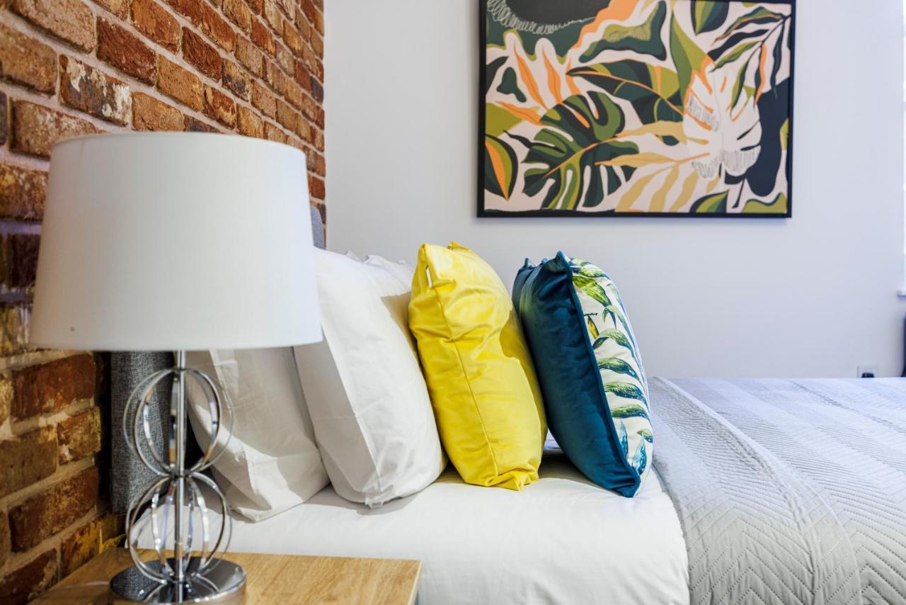 Luxury Spacious 2 Bed Apartment, London - Sk ภายนอก รูปภาพ